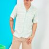 Lolida, فروش پیراهن مردانه یقه آستین کوتاه نعنایی رنگ متناسب با کیفیت عالی و رنگ زیبا و طرح شیک و قیمت عمده ساخت برند TRENDYOL MAN .