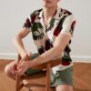 Lolida, فروش پیراهن مردانه یقه استوایی سفید متناسب با کیفیت عالی و رنگ زیبا و طرح شیک و قیمت عمده ساخت برند TRENDYOL MAN .
