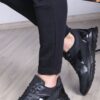 Lolida, فروش کفش اسپرت اسنیکر مردانه مشکی با کیفیت عالی و رنگ زیبا و طرح شیک و قیمت عمده ساخت برند Madmext .